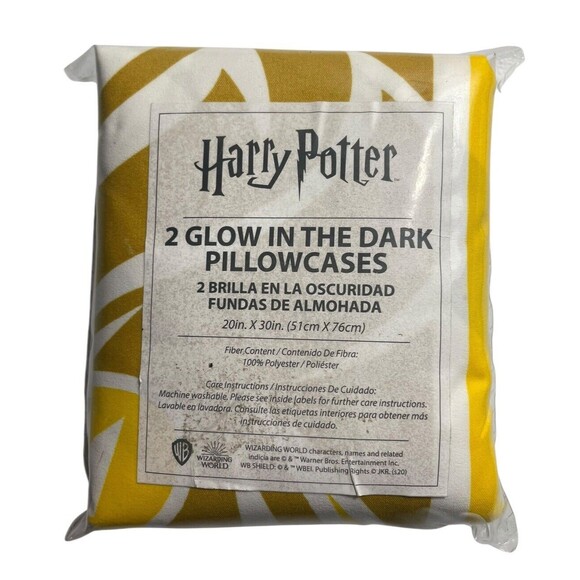 Franco Harry Potter Gryffindor Glow in The Dark Reversible Pillowcase Set Of 2 - Picture 1 of 5